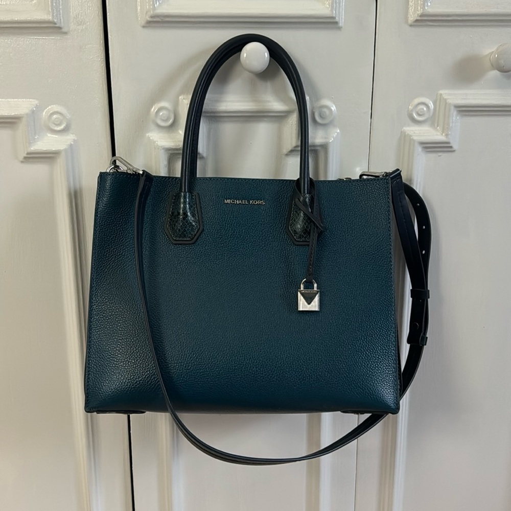 Michael Kors accordion large satchel with removable cross body